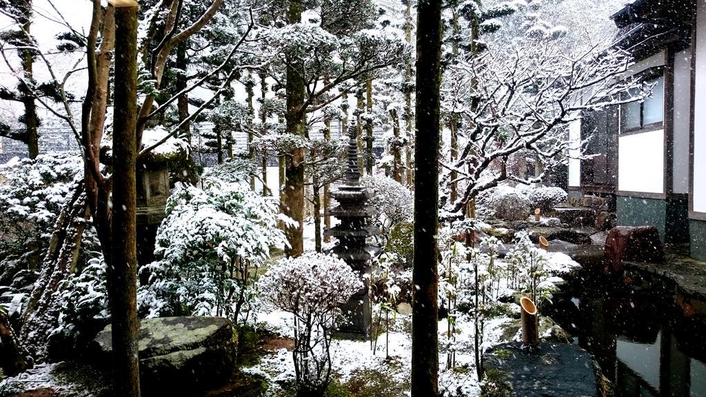 Beppu Showaen Exteriör bild